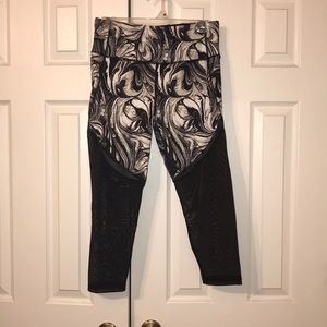 Victoria’s Secret Active Leggings